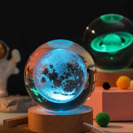Lámpara Nocturna 3D Espacial con Bola de Cristal Decorativa